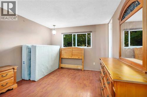 48 Halladay Avenue, Red Deer, AB - Indoor