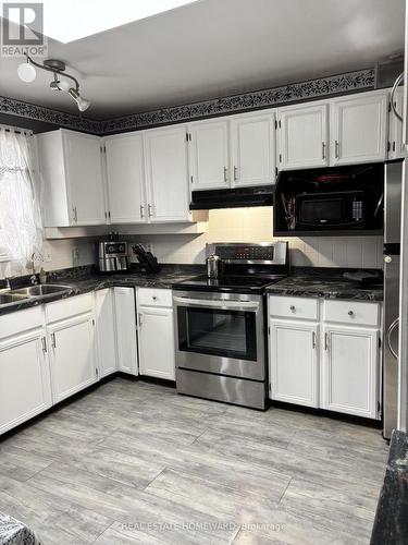 35 Bleeker Avenue, Quinte West, ON - Indoor Photo Showing Kitchen With Double Sink