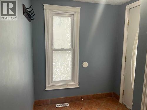 893 Timberline, Fort Mcmurray, AB - Indoor Photo Showing Other Room