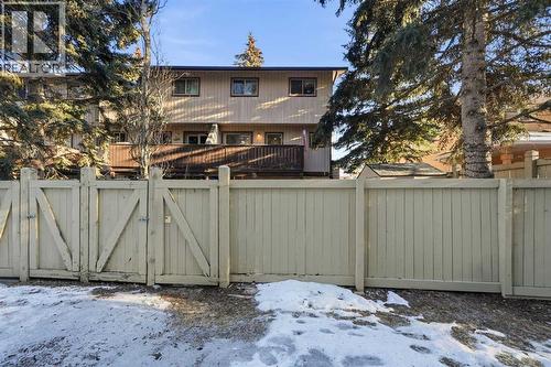 23, 1225 Railway Avenue, Canmore, AB - Outdoor