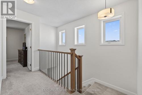 353 Buckthorn Drive, Kingston, ON - Indoor Photo Showing Other Room