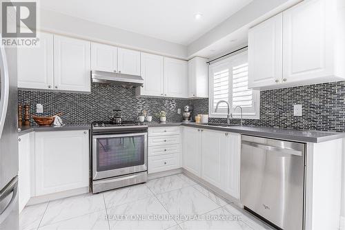 67 - 22 Lavan Lane, Ajax, ON - Indoor Photo Showing Kitchen