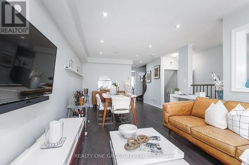 67 - 22 Lavan Lane, Ajax, ON - Indoor Photo Showing Living Room