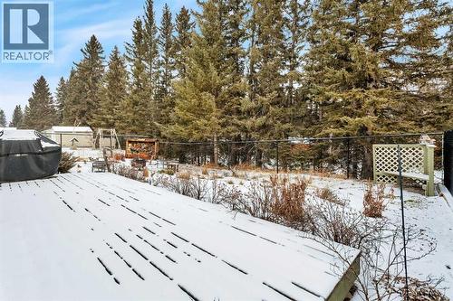 605 5 Street Sw, Sundre, AB - Outdoor
