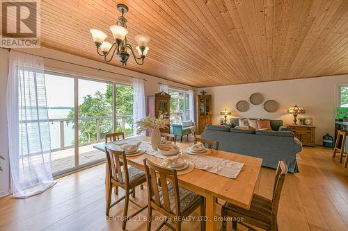 71 Campbell Beach Road, Kawartha Lakes, ON - Indoor Photo Showing Dining Room