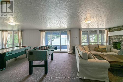 71 Campbell Beach Road, Kawartha Lakes, ON - Indoor Photo Showing Other Room