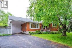 105 WESTMOUNT Road E  Kitchener, ON N2M 4Y6
