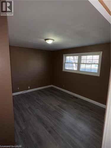105 Westmount Road E, Kitchener, ON - Indoor Photo Showing Other Room