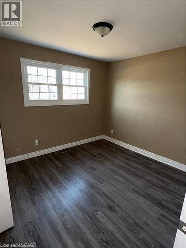 105 Westmount Road E, Kitchener, ON - Indoor Photo Showing Other Room