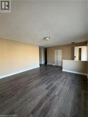 105 Westmount Road E, Kitchener, ON - Indoor Photo Showing Other Room