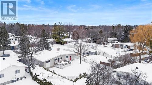 24 Parkmount Crescent, Ottawa, ON - Outdoor