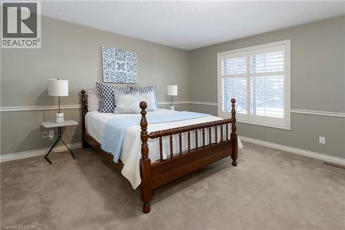 6005 Mountaingate Drive, Niagara Falls, ON - Indoor Photo Showing Bedroom
