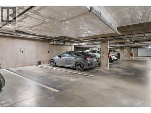 880 Saucier Avenue Unit# 207, Kelowna, BC - Indoor Photo Showing Garage