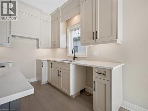 26 Austin Drive, Welland, ON - Indoor Photo Showing Kitchen With Double Sink