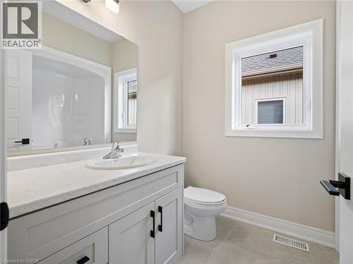26 Austin Drive, Welland, ON - Indoor Photo Showing Bathroom