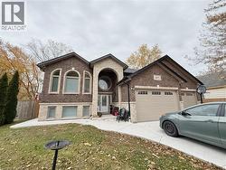 1710 BALFOUR Boulevard  Windsor, ON N8T 2S1