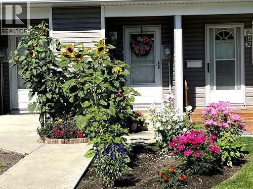 43, 200 Shawnessy Drive Sw, Calgary, AB - Outdoor