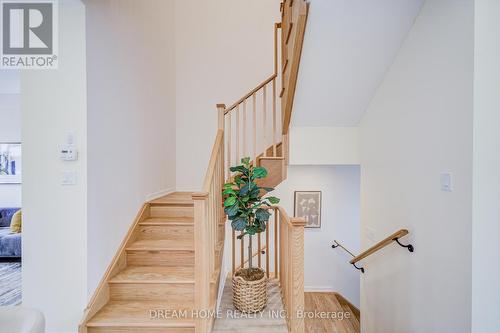 99 Crimson Forest Drive, Vaughan, ON - Indoor Photo Showing Other Room