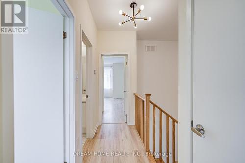 99 Crimson Forest Drive, Vaughan, ON - Indoor Photo Showing Other Room