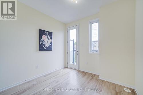 99 Crimson Forest Drive, Vaughan, ON - Indoor Photo Showing Other Room