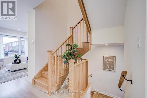 99 Crimson Forest Drive, Vaughan, ON - Indoor Photo Showing Other Room