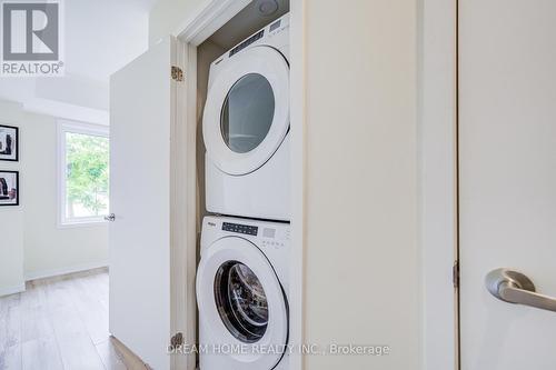 99 Crimson Forest Drive, Vaughan, ON - Indoor Photo Showing Laundry Room