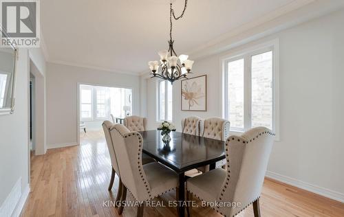 70 Silvervalley Drive, Caledon, ON - Indoor Photo Showing Dining Room