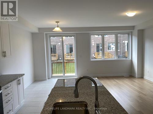 36 John Canning Way E, Markham, ON - Indoor