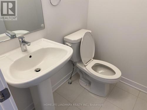36 John Canning Way E, Markham, ON - Indoor Photo Showing Bathroom