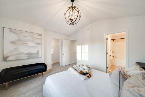 11121  62 St Nw, Edmonton, AB - Indoor Photo Showing Bedroom