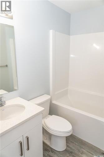 366 Stehwien Street, Saskatoon, SK - Indoor Photo Showing Bathroom
