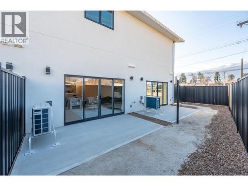 194 Maple Place Unit# 4, Oliver, BC - Outdoor With Exterior