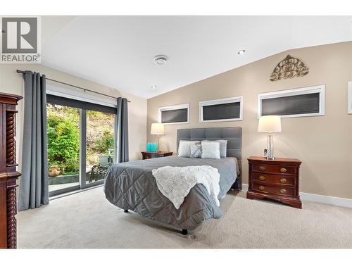 3005 Juniper Drive, Penticton, BC - Indoor Photo Showing Bedroom