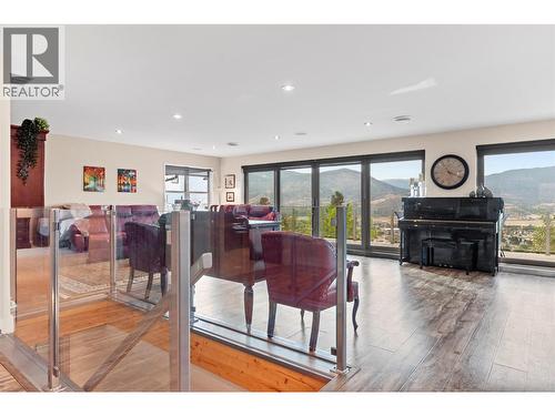 3005 Juniper Drive, Penticton, BC - Indoor