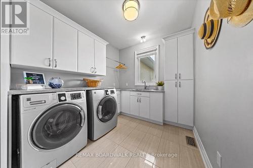 1610 Linkland Court, Ottawa, ON - Indoor Photo Showing Laundry Room