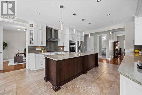 1610 Linkland Court, Ottawa, ON - Indoor Photo Showing Kitchen With Upgraded Kitchen