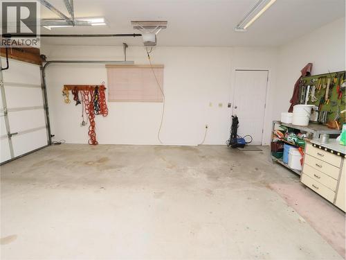 179/173 Chase Road, Christina Lake, BC - Indoor Photo Showing Garage