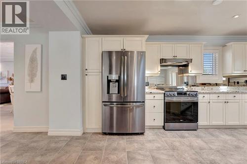 1 Bowen Lane, Brantford, ON - Indoor Photo Showing Kitchen