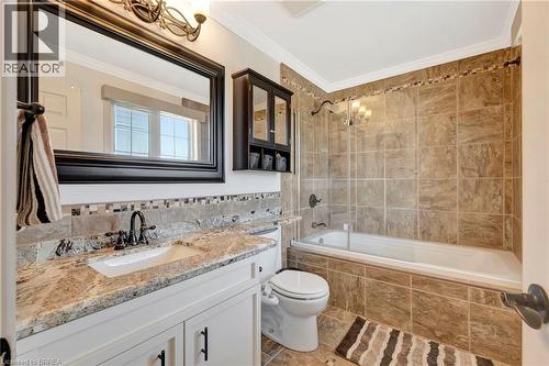 1 Bowen Lane, Brantford, ON - Indoor Photo Showing Bathroom
