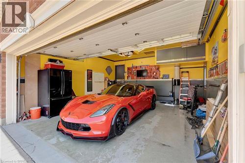 1 Bowen Lane, Brantford, ON - Indoor Photo Showing Garage