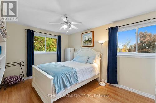14 Lee Avenue, Bradford West Gwillimbury, ON - Indoor Photo Showing Bedroom