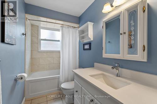 14 Lee Avenue, Bradford West Gwillimbury, ON - Indoor Photo Showing Bathroom