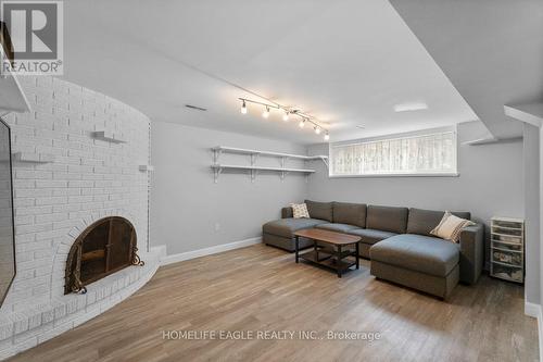 14 Lee Avenue, Bradford West Gwillimbury, ON - Indoor