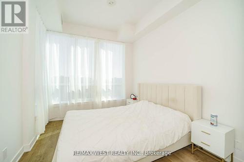 1101 - 50 Upper Mall Way, Vaughan, ON - Indoor Photo Showing Bedroom