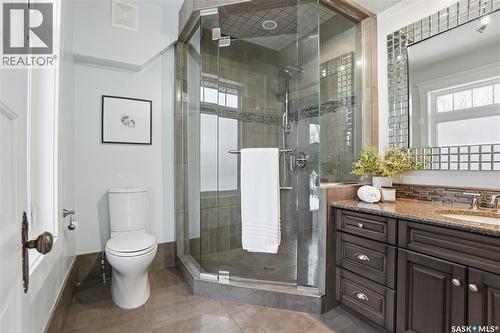 702 Queen Street, Saskatoon, SK - Indoor Photo Showing Bathroom