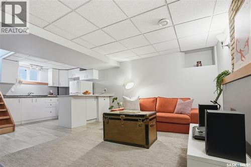 702 Queen Street, Saskatoon, SK - Indoor