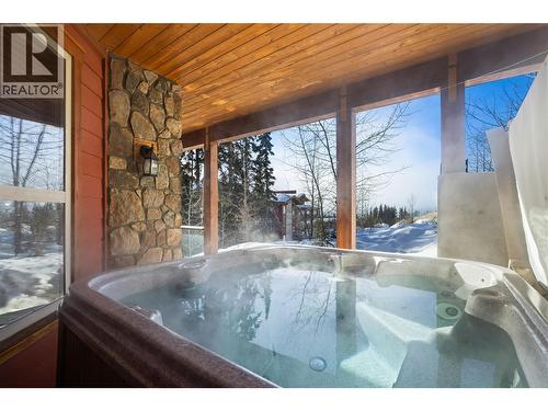 5050 Snowbird Way Unit# 306, Big White, BC - 