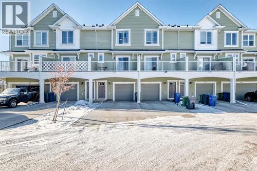 646 Copperstone Manor SE  Calgary, AB T2Z 5G5