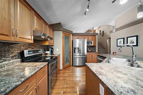 953 Aldgate Rd, Winnipeg, MB 