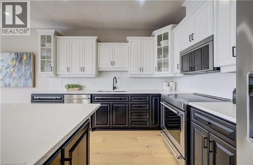31 Fall Harvest Drive, Kitchener, ON - Indoor Photo Showing Kitchen